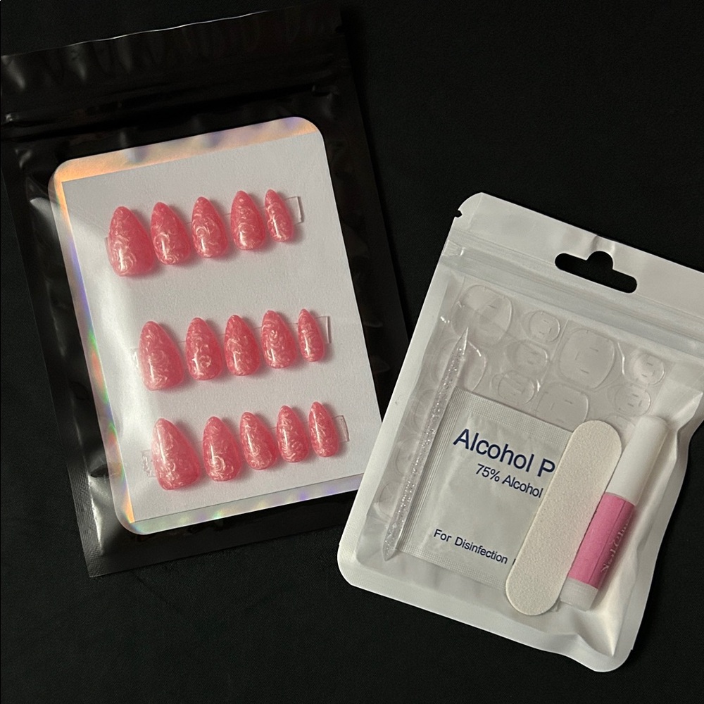 Pink Press-On Nails